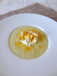 Velouté de panais au lait de coco