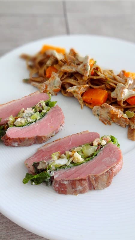 Roti de magret au chou tagliatelles de châtaignes