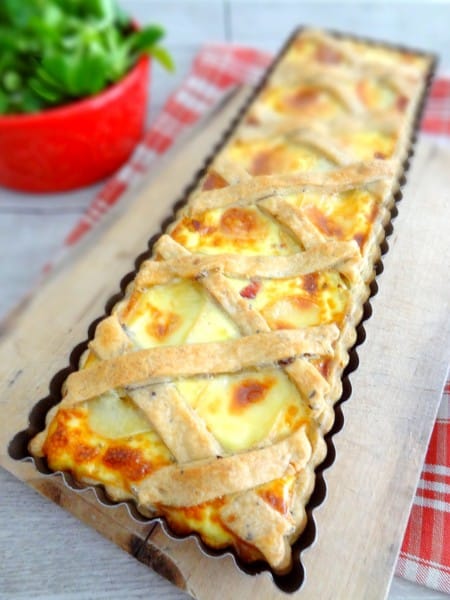 Tarte reblochon oignons et lardons