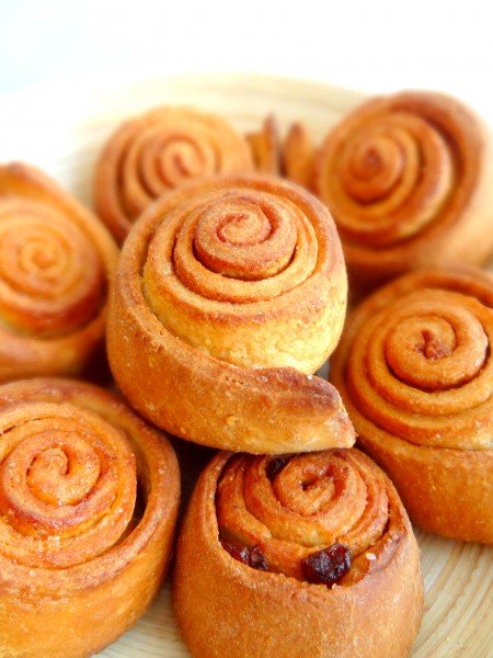 Cinnamon rolls