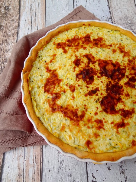 Tarte aux deux courgettes, pâte brisée à la farine de mais Tarte aux deux courgettes, pâte brisée à la farine de mais