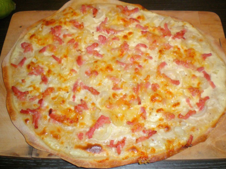 Tarte flambée gratinéee
