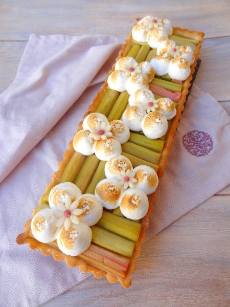 Tarte rhubarbe meringuée