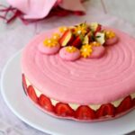 Macaron fraisier