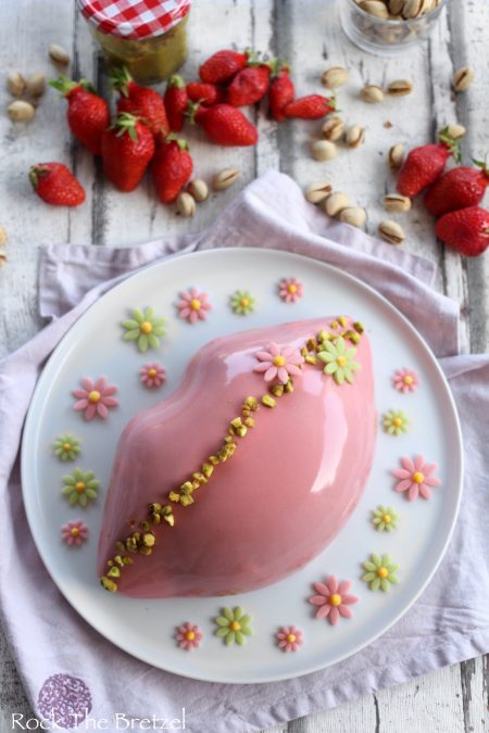 Entremets-fraise-pistache43 Entremets-fraise-pistache43